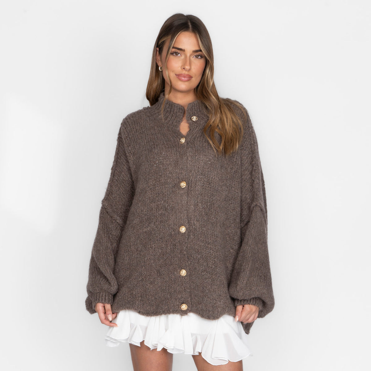 Cárdigan Oversize Shimmer con Botones Dorados