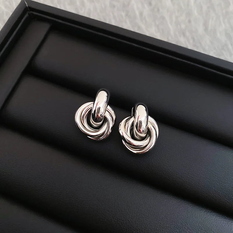 Pendientes Mai