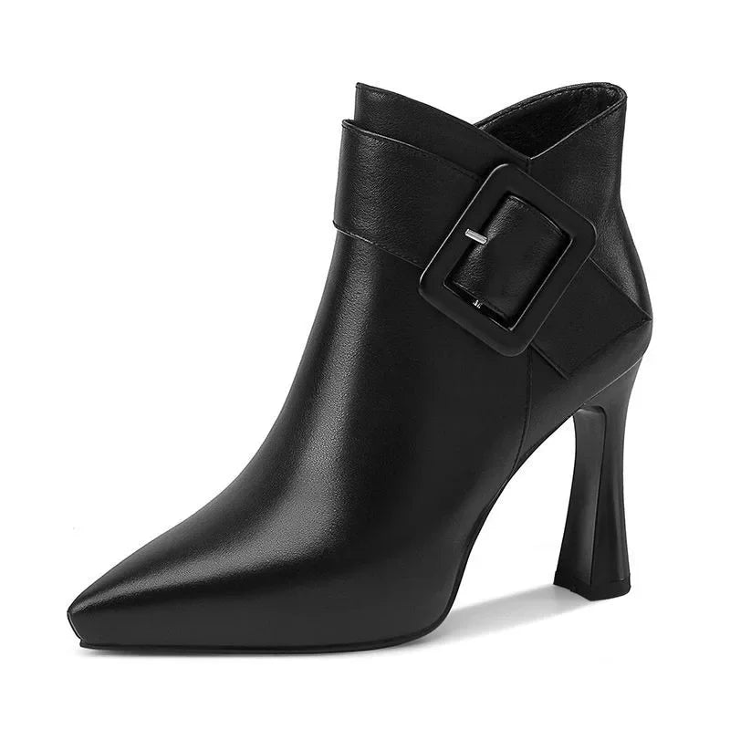 Botines Aveline con Hebilla